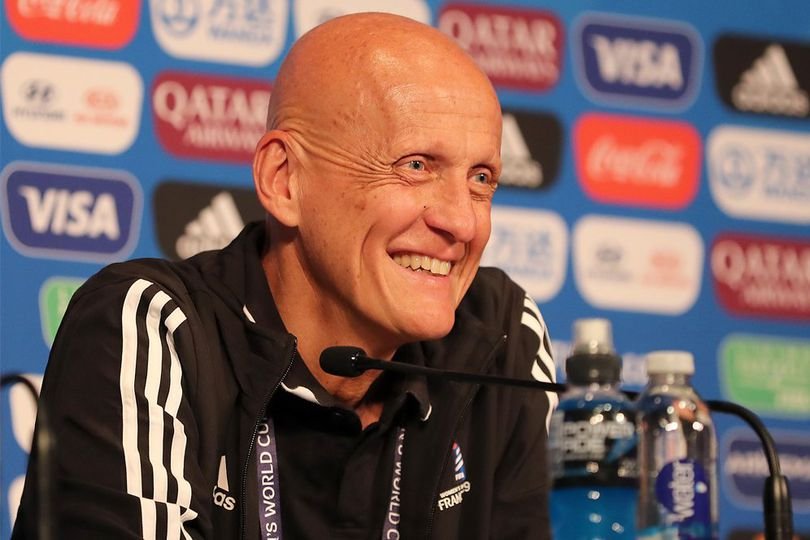 Pierluigi Collina dan Cerita Pahit dari Kolega: Dari Kekaguman Menjadi Kekecewaan