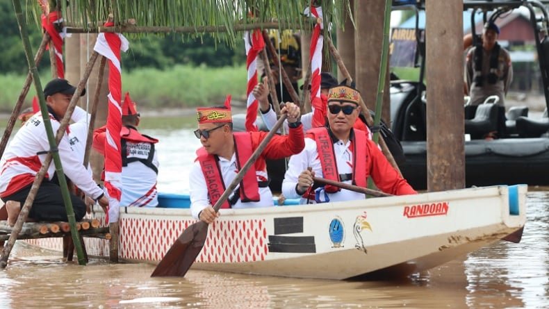 Ajang Besei Kambe di Hari Bhayangkara ke-79, 106 Pendayung Adu Kekuatan di Sungai Kahayan