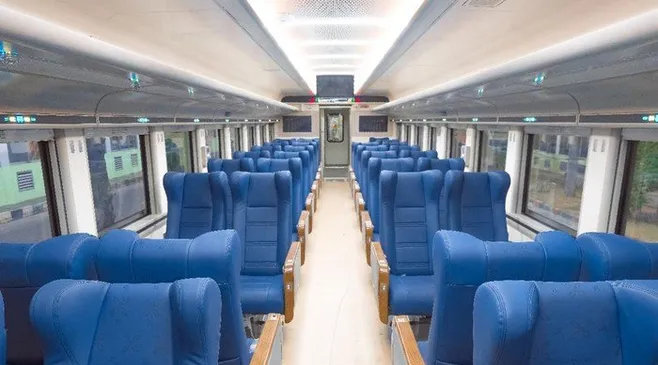 8 Kereta New Generation dan Stainless Steel New Generation Relasi Jakarta–Solo PP