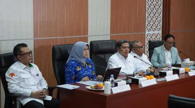 Daftar 9 Makanan Mengandung Babi yang Ditemukan BPJPH dan BPOM