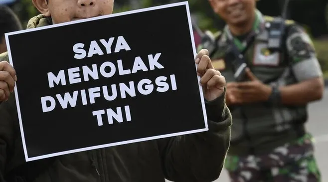Sejarah Dwifungsi ABRI: Bermula dari Nasution, Dihapus Setelah Soeharto Lengser