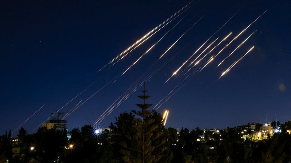 Dari Rudal ke Siber, Israel Lumpuhkan Sistem Bank Iran