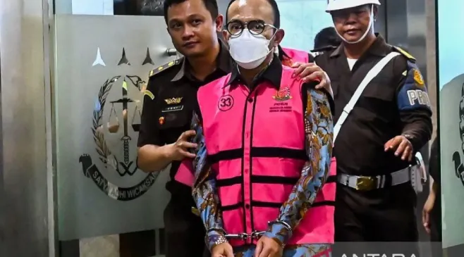 Kejagung Tangkap 7 Tersangka Kasus Korupsi Tata Kelola Minyak Mentah: Rugikan Negara Rp 193,7 T