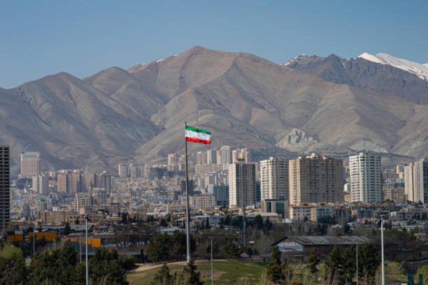 Serangan Israel Tewaskan 224 Orang, Lebih dari 3.000 Warga Iran Terluka