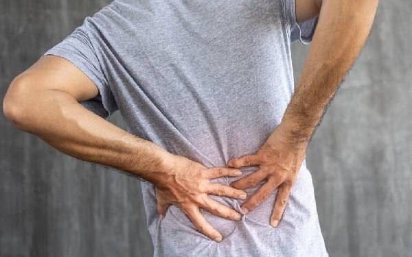 Cara Atasi dan Obati Sakit Pinggang Secara Alami