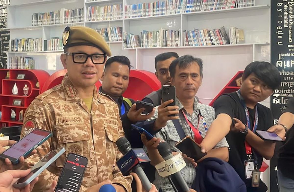 10 Kepala Daerah Peserta Retret Diberi Tanda Khusus Pita Merah dan Kuning, Apa Itu?