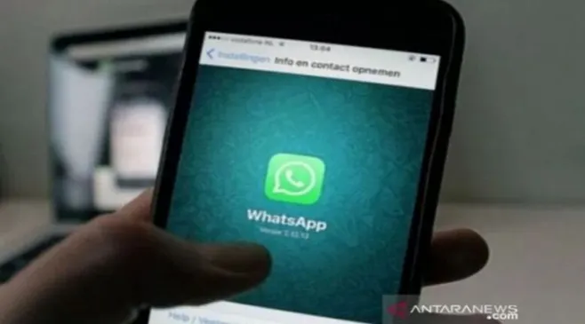 Cara Keluar dari Grup WhatsApp Tanpa Ketahuan!