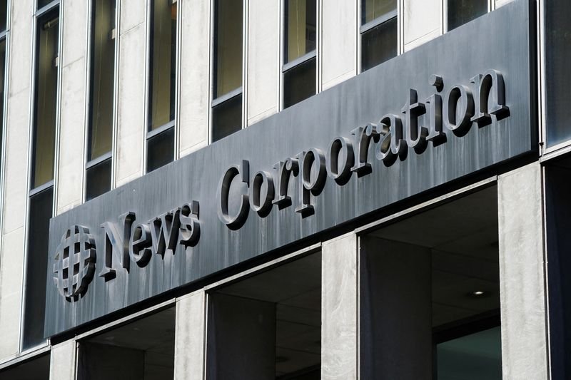 News Corp akan memperpanjang kontrak CEO hingga Juni 2030, kata perusahaan