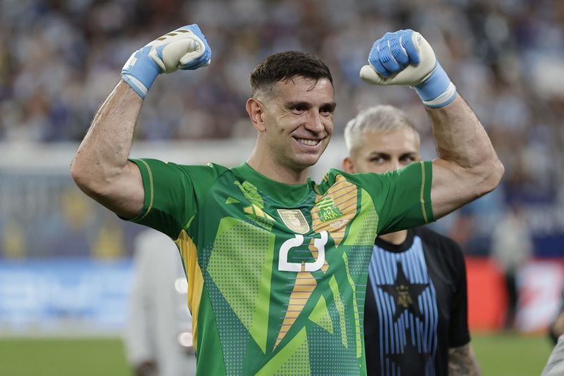 Amorim Pengagum Lama Emiliano Martinez, Jalan ke MU Makin Terbuka?